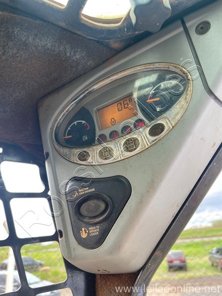 Leilão Online MINICARREGADEIRA BOBCAT MOD S130 ANO 2012