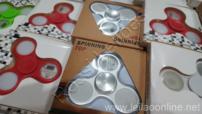 Leilão Online - LOTE CONTENDO 100 UNIDADES DE SPINNER VÁRIOS MODEL