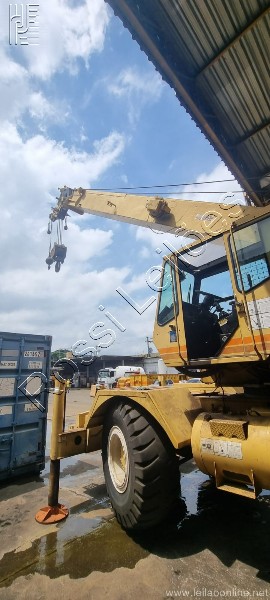 Leilão Online | GUINDASTE AUTOPROPELIDO GROVE RT500C MOTOR CUMMINS