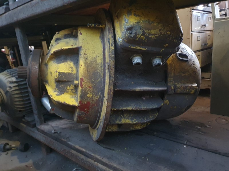 Leilão Online - Motor para talha Mannesmpnn Demag movicarga tipo 28