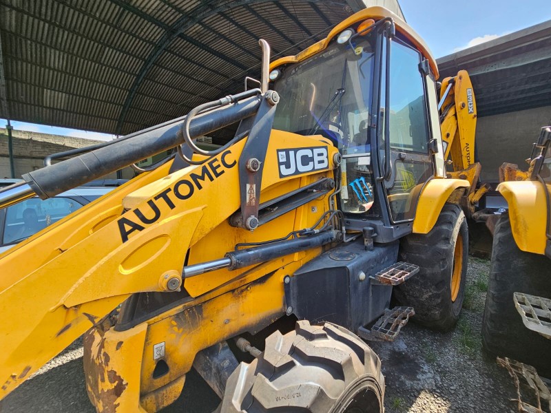 Leilão Online | RETROESCAVADEIRA JCB; MODELO 3CX 4X4; ANO 2016; EMPLA