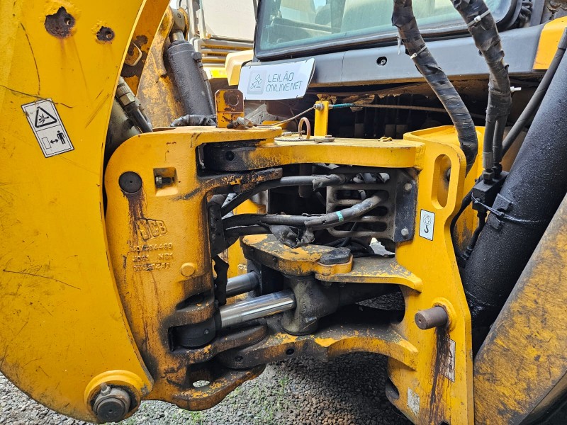 Leilão Online - RETROESCAVADEIRA JCB; MODELO 3CX 4X4; ANO 2016; EMPLA