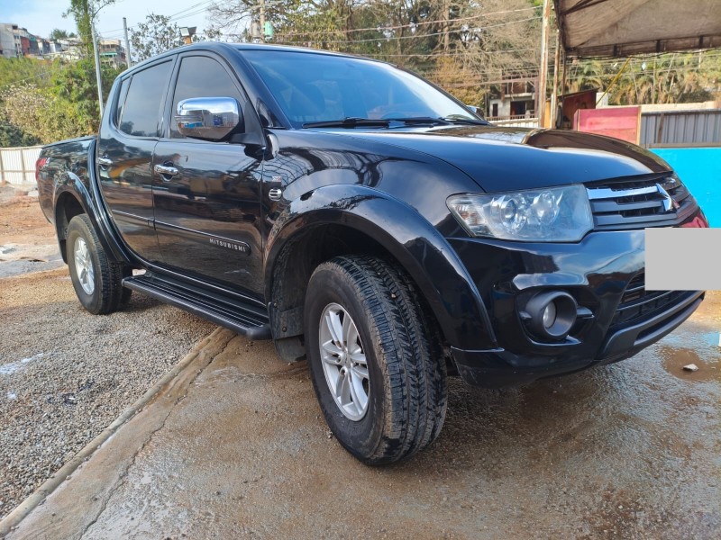 MMC/L200 TRITON HPE D; 2014/2015; PRETA; DIESEL - FUNCIONANDO - IPVA 2025 OK