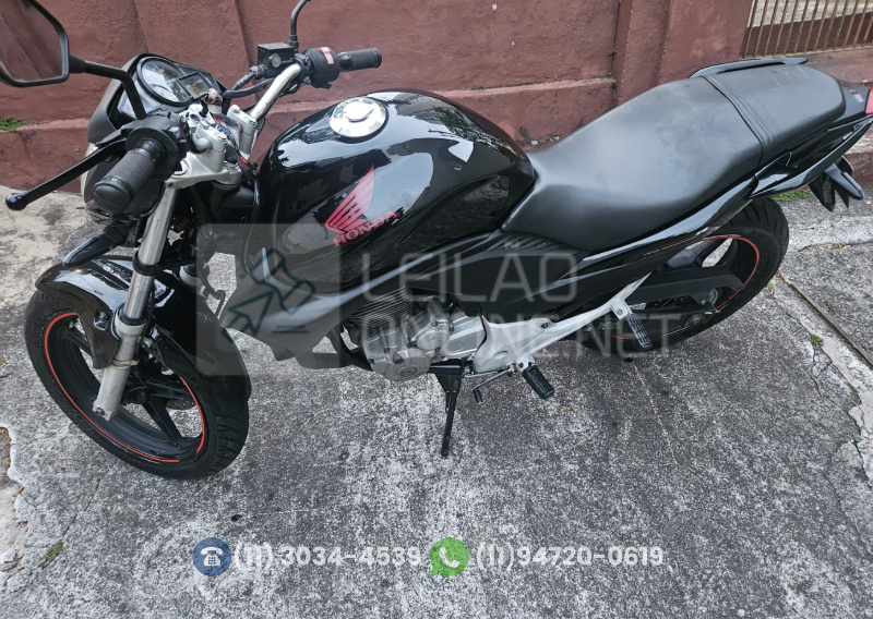 HONDA/CB 300R; 2011/2011; PRETA; GASOLINA - FUNCIONANDO - IPVA 2025 OK