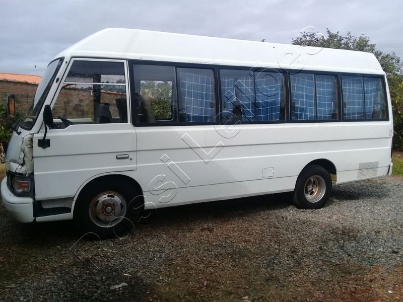 Leilão Online - Micro Ônibus Asia Motors. Modelo AM 825 T. Ano 199